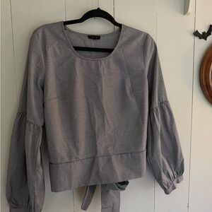 Lucca Houndstooth Balloon Sleeve Wrap Blouse – Size M